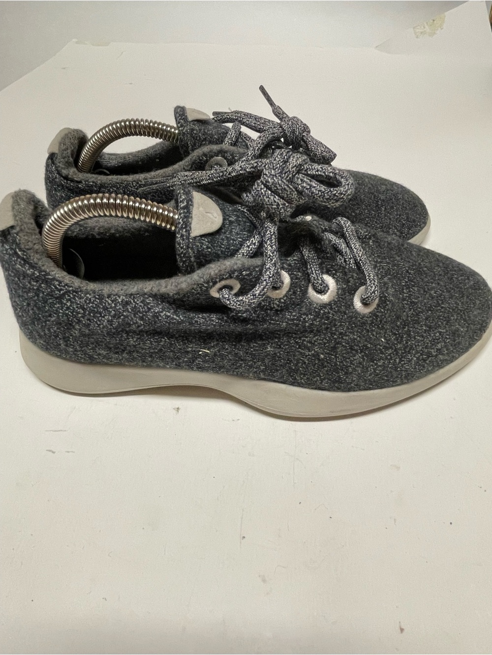 allbirds wool runner Charcoal Lace-Up Sneakers women size 10
